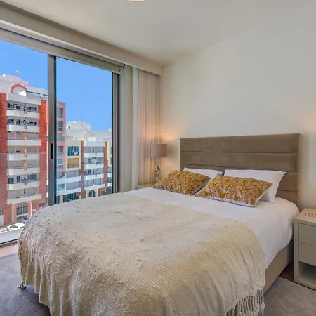 아파트 Cond Bayline - Ostra - - Gym - - Pool - By Bedzy