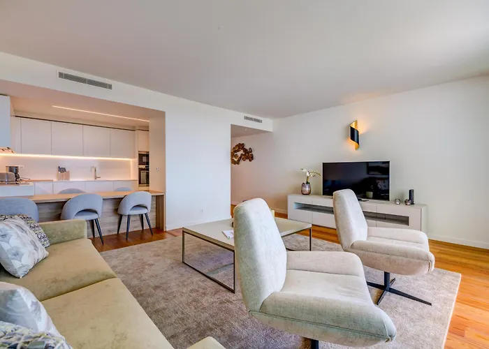Cond Bayline - Ostra - - Gym - - Pool - By Bedzy * Armação de Pêra